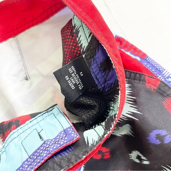 BEAUTIFUL GIANT Men’s Leopard Aztec Print Surf Shorts - Medium - Picture 4 of 7